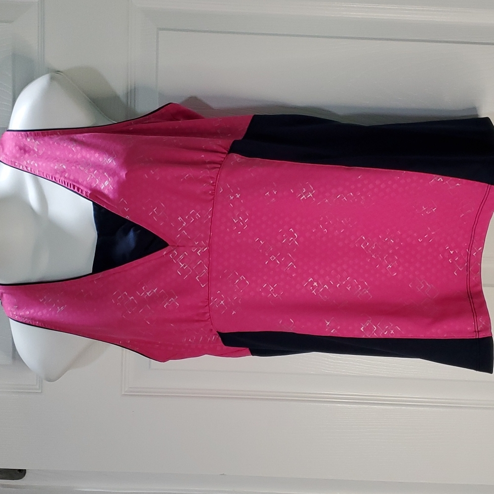 EUC TAIL PINK & NAVY LARGE RACERBACK TANK